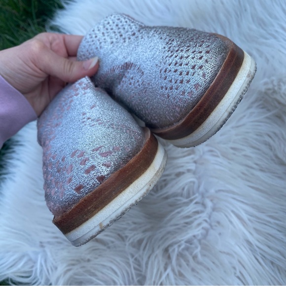 Free People Snake Eyes silver slip-on loafers 38 - Picture 6 of 9